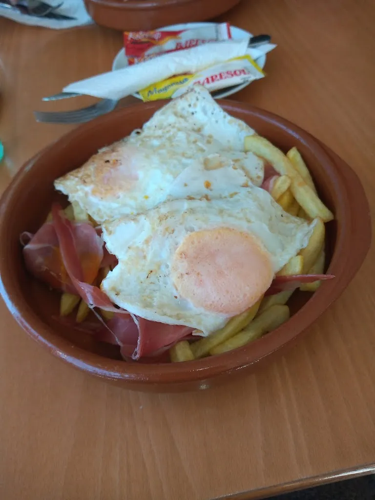 J M_La Bocatería_Cedeira_review