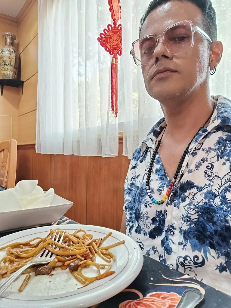 Demian Labrada_Restaurante Chino Sol_Villalonso_recensione