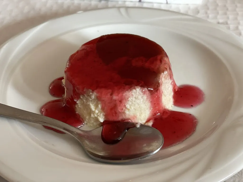 CJ_Abeto Rojo Bar-Restaurant_Villalpando_review