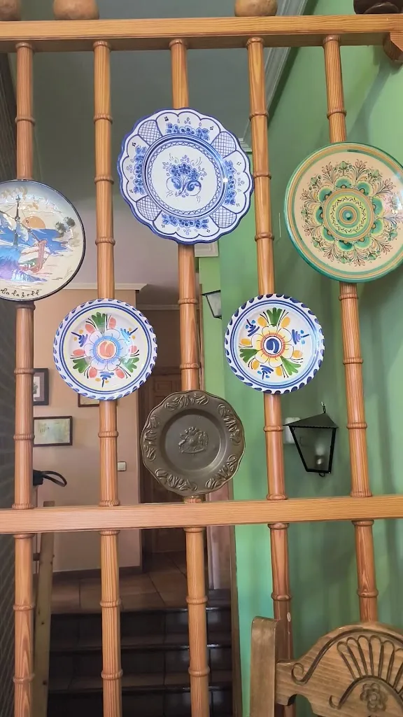 Abeto Rojo Bar-Restaurant_Villalpando_slider_image_2