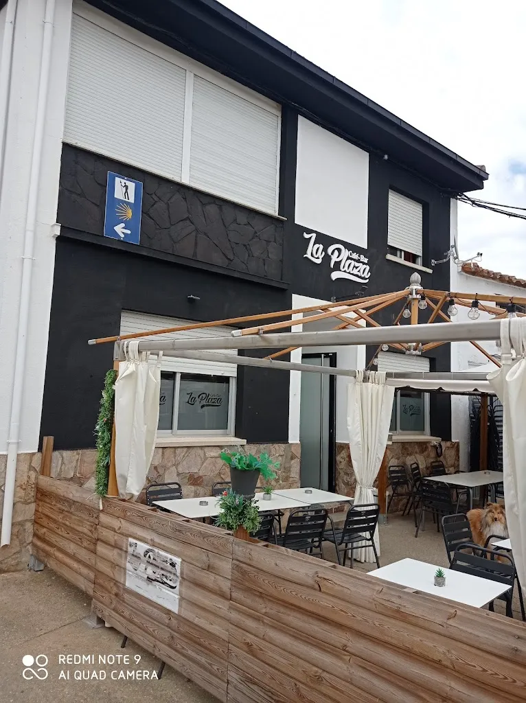 Jesus Galende Lopez_Bar La Plaza_Villanueva de las Peras_review