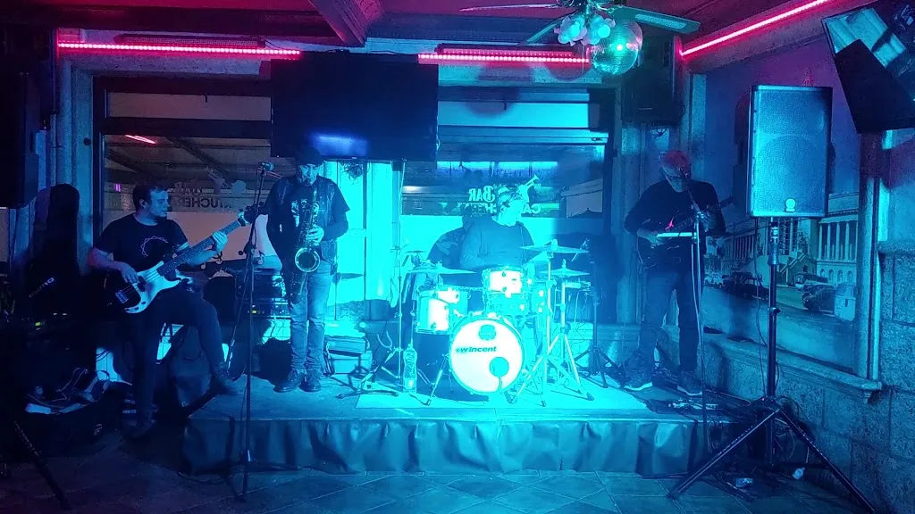 Cartuchera_Villanueva del Campo_slider_image_2