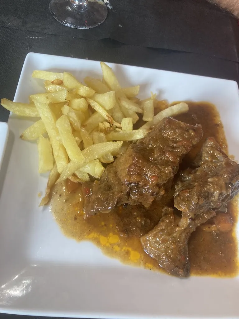 Gema Misas Verdú_La Cagigona_Villaescusa_recensione