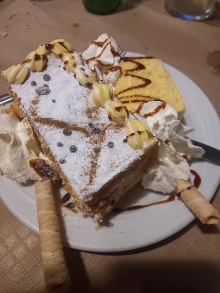 Ma Carme León De La Dehesa_Restaurante Casa Luis_Villaescusa_review