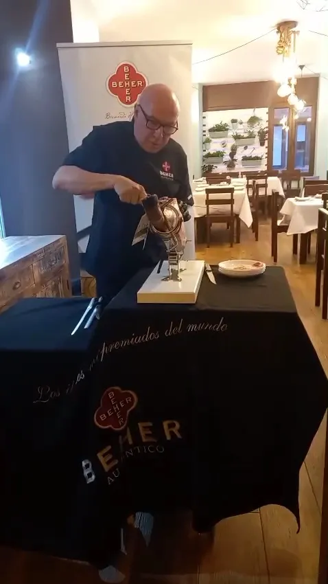 La Vinatería de Juande_Villaescusa_slider_image_2