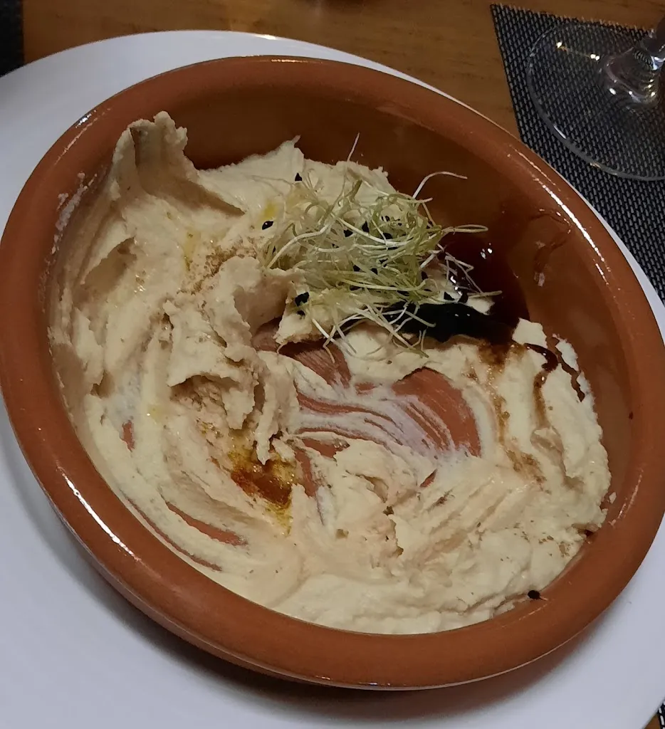 Pedro López Arias_Nuestra Afición Al Paladar_Villaescusa_review