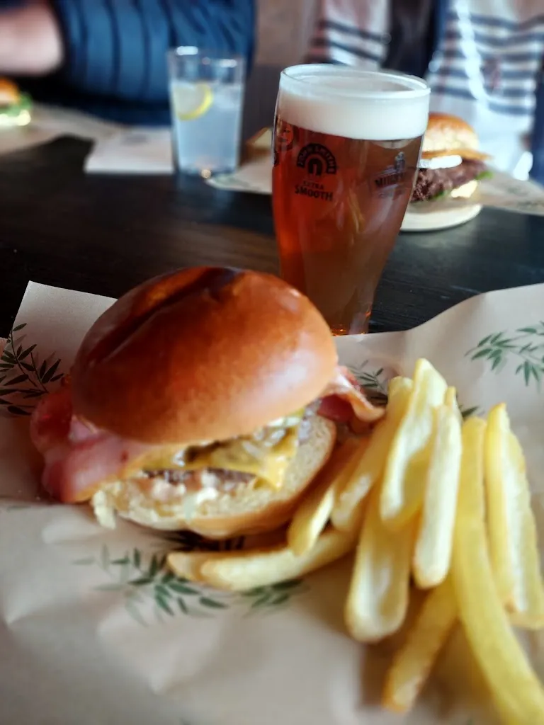 Menu_La Merla Craft Beer & Burger_Villaescusa_image_5