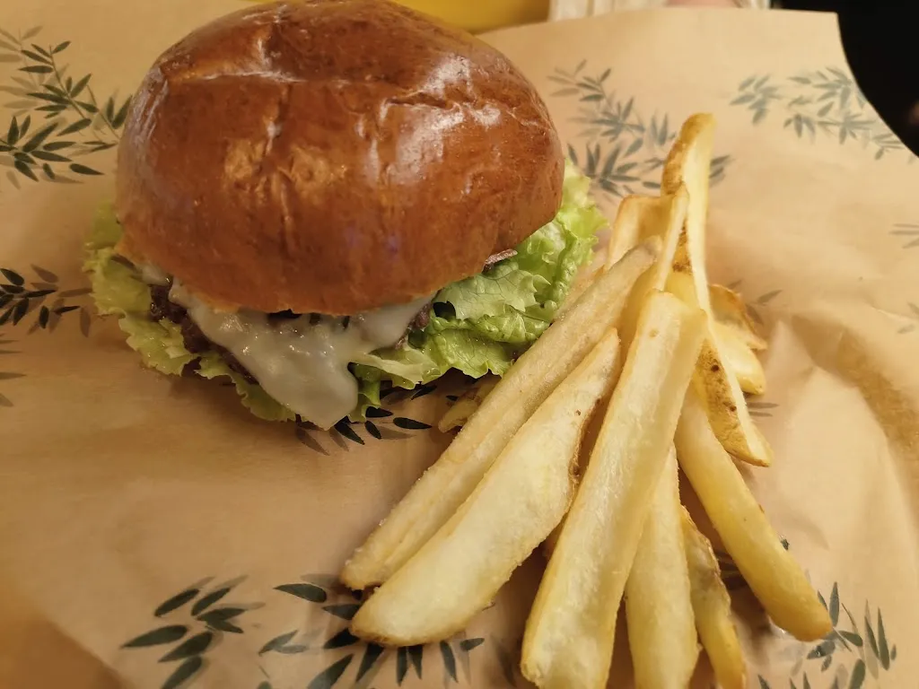 Luc TAN_La Merla Craft Beer & Burger_Villaescusa_review