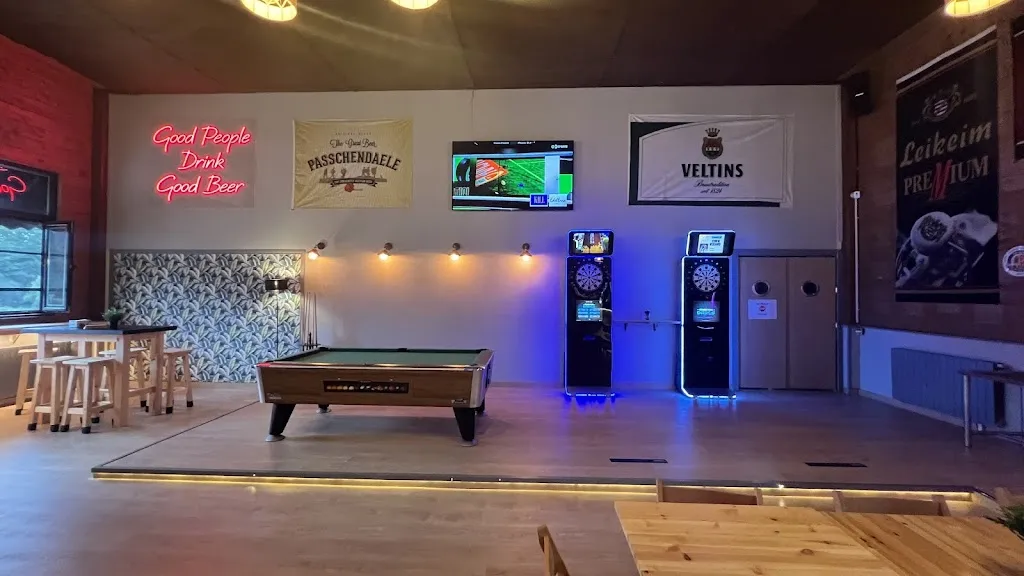 La Merla Craft Beer & Burger_Villaescusa_slider_image_3