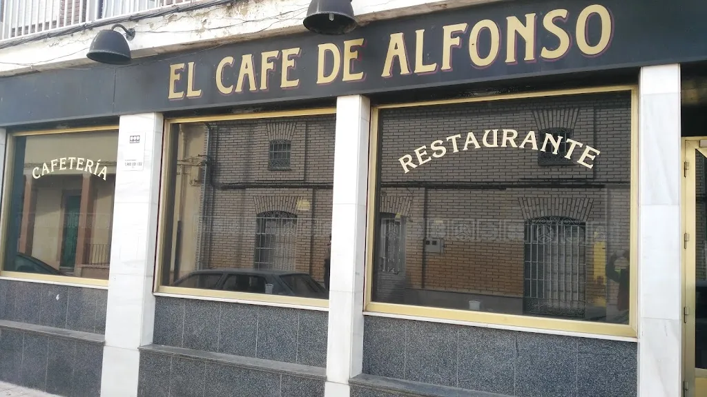 Bar El Café de Alfonso restaurant in Villaralbo