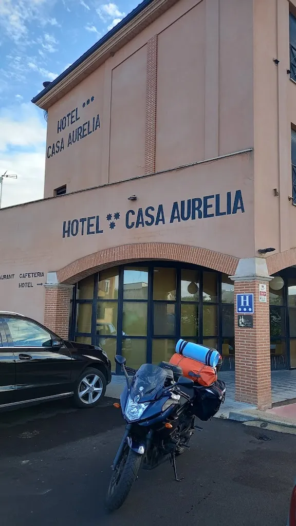 Jacky Vel_Casa Aurelia_Villaralbo_review