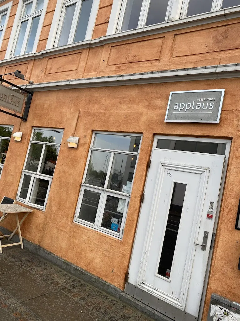 Erik Møldrup Præcius_Restaurant Applaus_Alborge_review