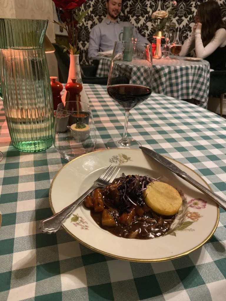 Mijin YI_Rositas Bistro_Alborge_recensione