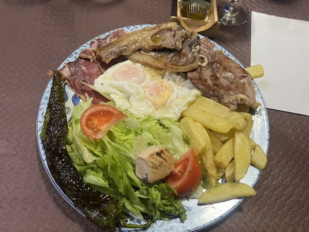 Adrián P_Bar Riga_Alagón_review