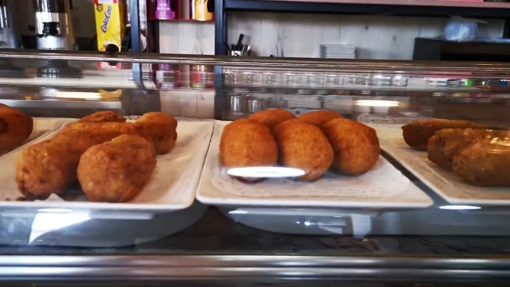 Bar Restaurante La Colmena | Alagón_Alagón_slider_image_2