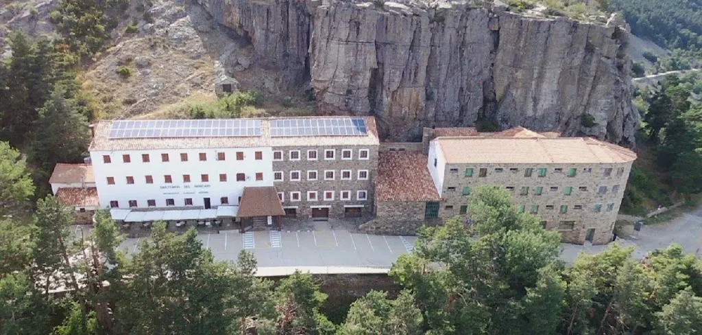 Restaurante Santuario del Moncayo_Alcalá de Moncayo_slider_image_3