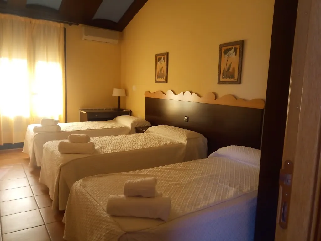 Hotel Restaurante El Comendador de Añón_Alcalá de Moncayo_slider_image_3