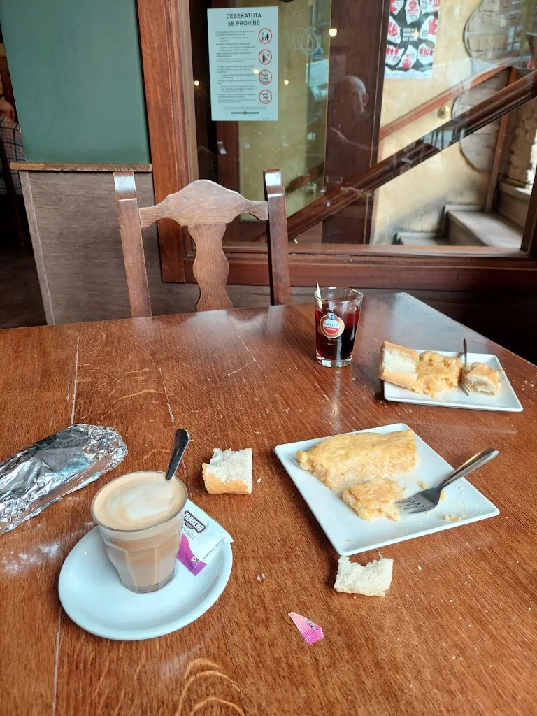 Menu_Bar Mailu_Alegría-Dulantzi_image_8