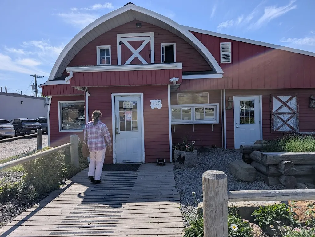 Dave Tic_Chuckwagon Cafe_Albeta_review