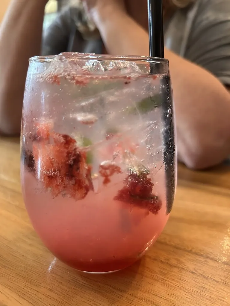 Janice Bland_Cilantro and Chive - Lacombe_Albeta_Bewertung