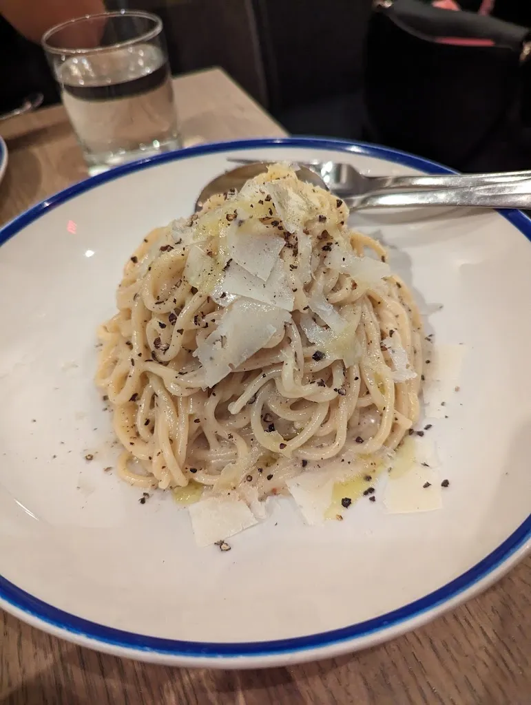 Menu_Ten Foot Henry_Albeta_image_8