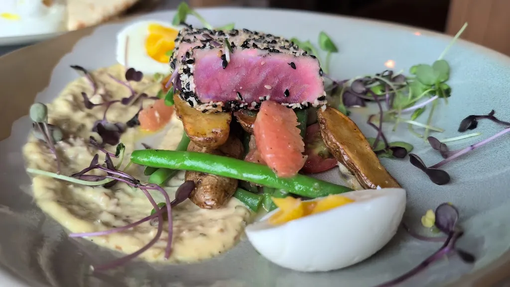 Good Folk_Albeta_slider_image_2