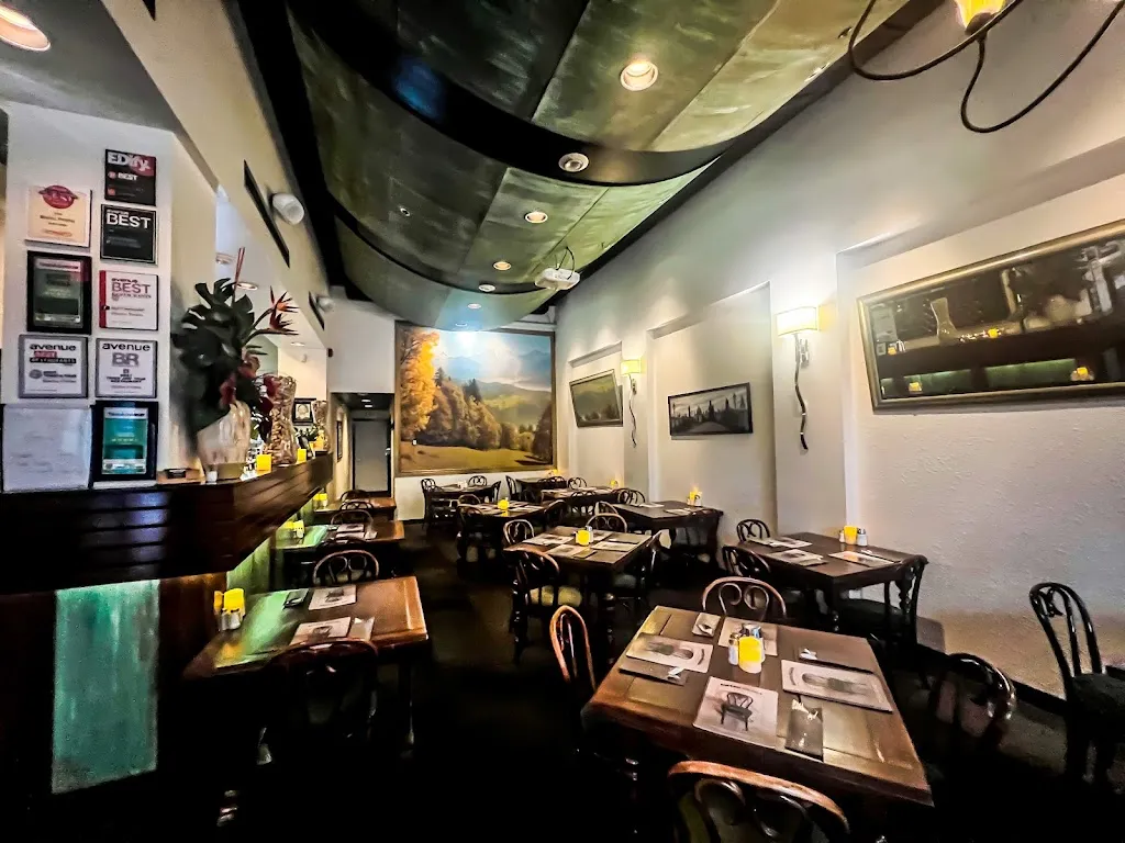 Bistro Praha restaurant in Albeta