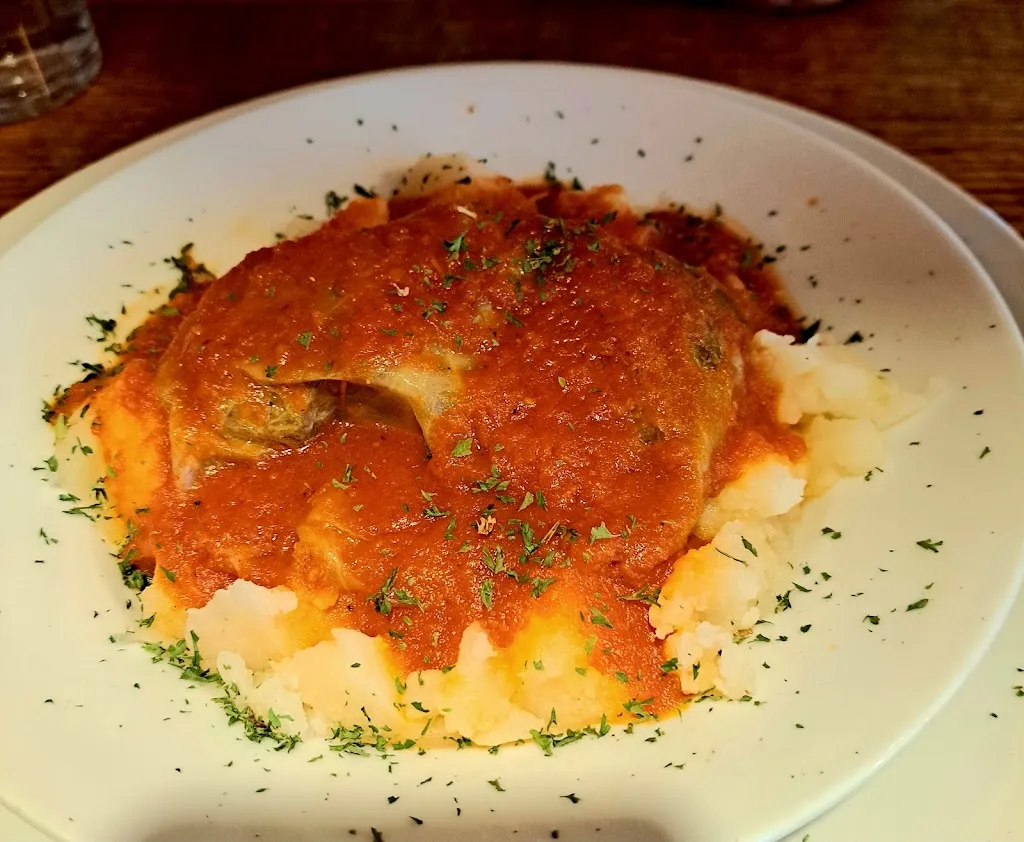 Gerry Bates_Marko's Kitchen_Albeta_review