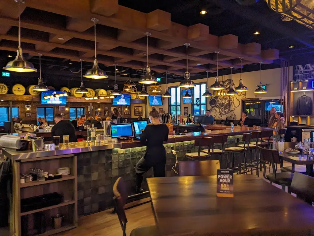 Blowers & Grafton _Albeta_slider_image_3