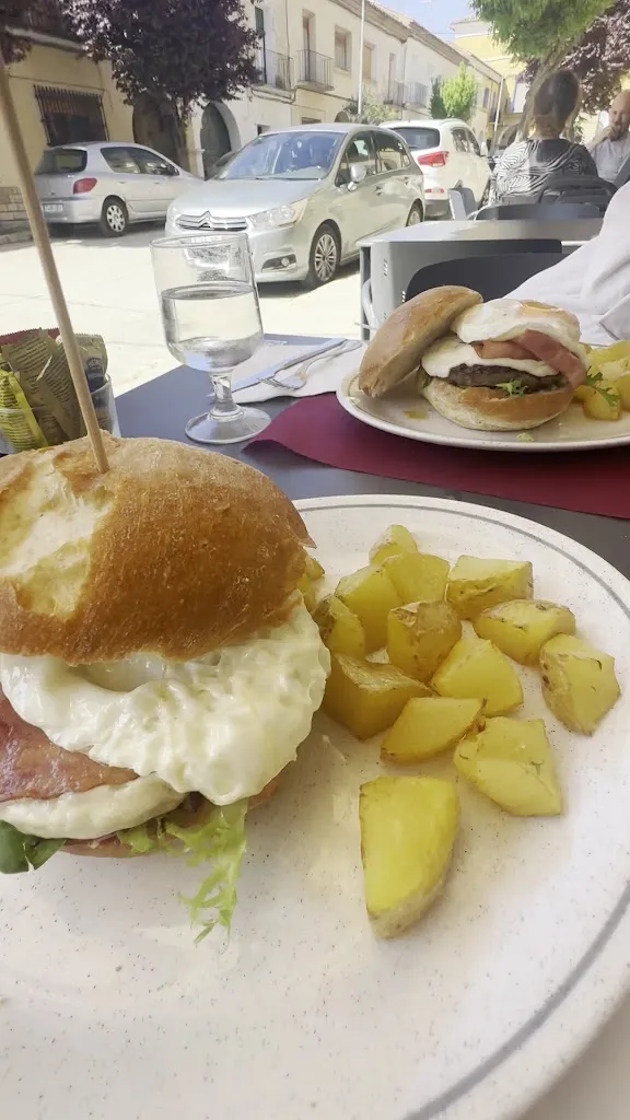 Restaurante Belia_Almochuel_slider_image_2