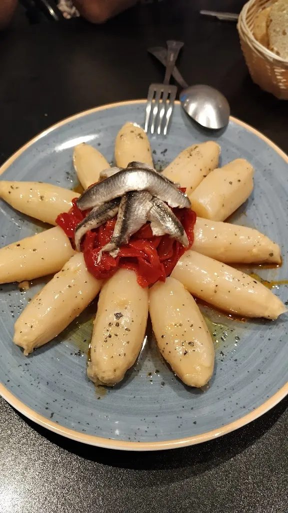 Menu_Bar Ernesto_Almochuel_image_9