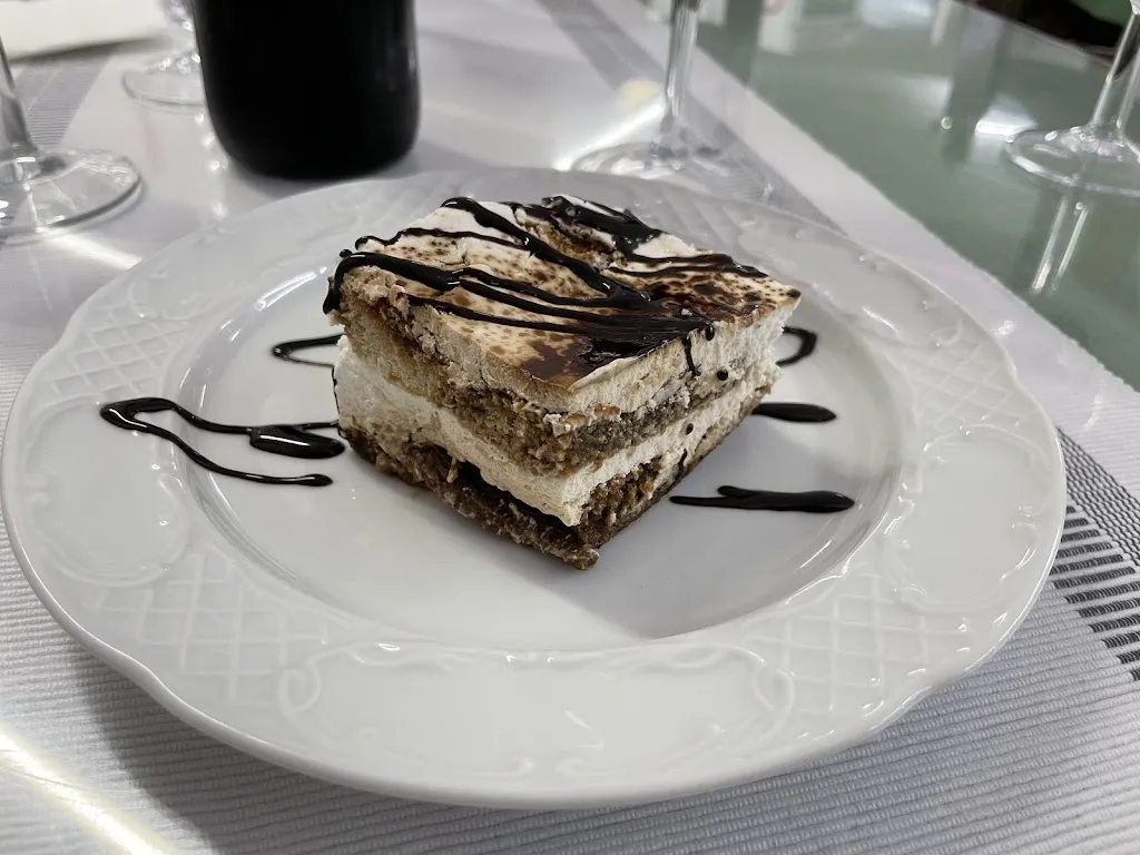 Roberto Ramirez _BAR EL CLÁSICO_Alhama de Aragón_review