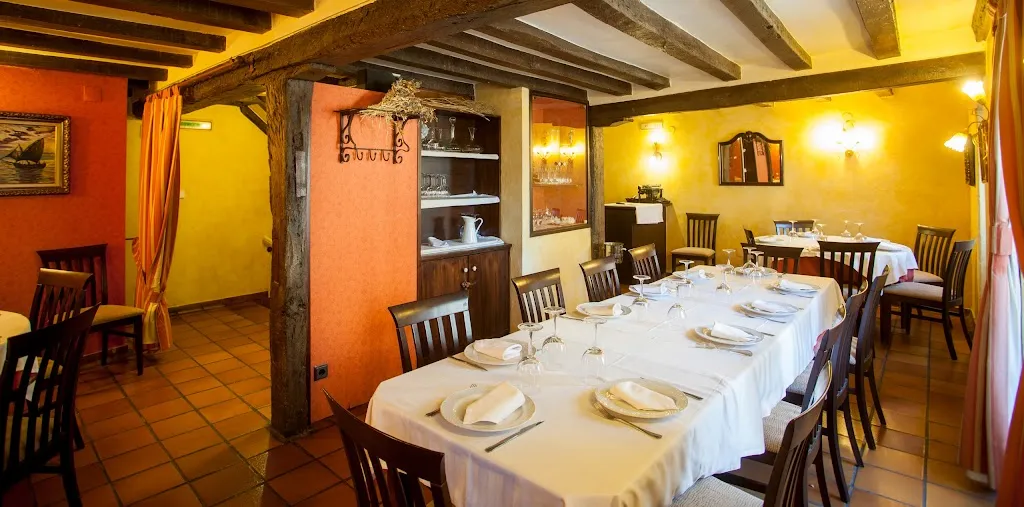 Restaurante "Mesón Erausquyn" restaurant in Alegría-Dulantzi