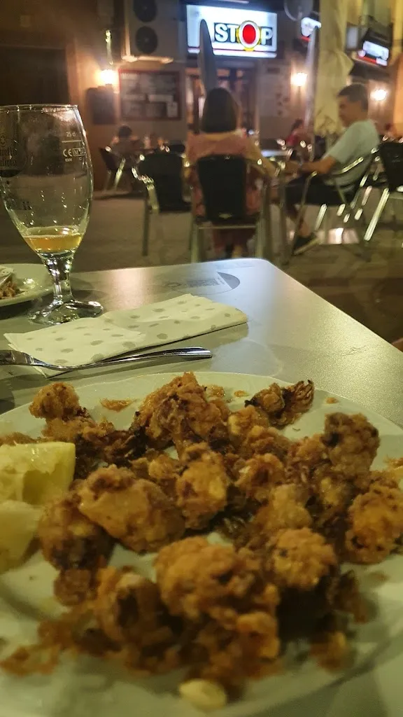 Esperanza Muñoz Domínguez_Stop_Alhama de Aragón_review