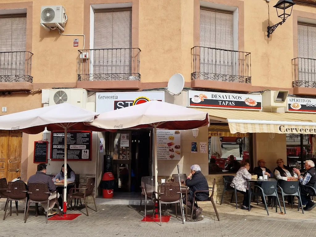 Stop restaurant in Alhama de Aragón