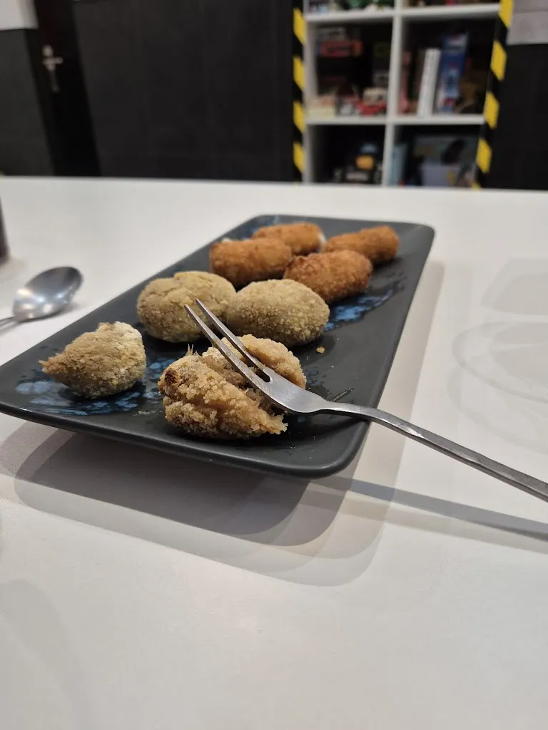 Lidia Salmerón_Mundorum Viator Bar_Viator_review