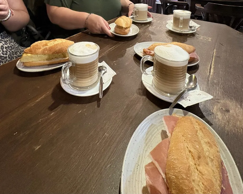 Laia Partida_El Trucador Del Priorato_Alfajarín_review