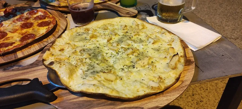 Figura bistro pizzería_Alfajarín_slider_image_3