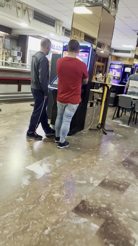 Trionex_Hotel Rausan_Alfajarín_review