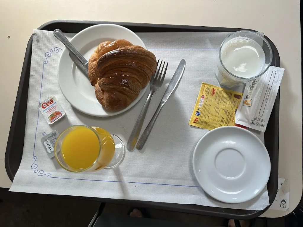 Víctor Espinosa Santiago_Hotel Rausan_Alfajarín_review