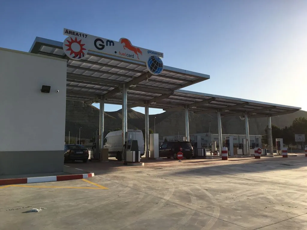 Estación de servicio Área 117 Alfajarin_Alfajarín_slider_image_2