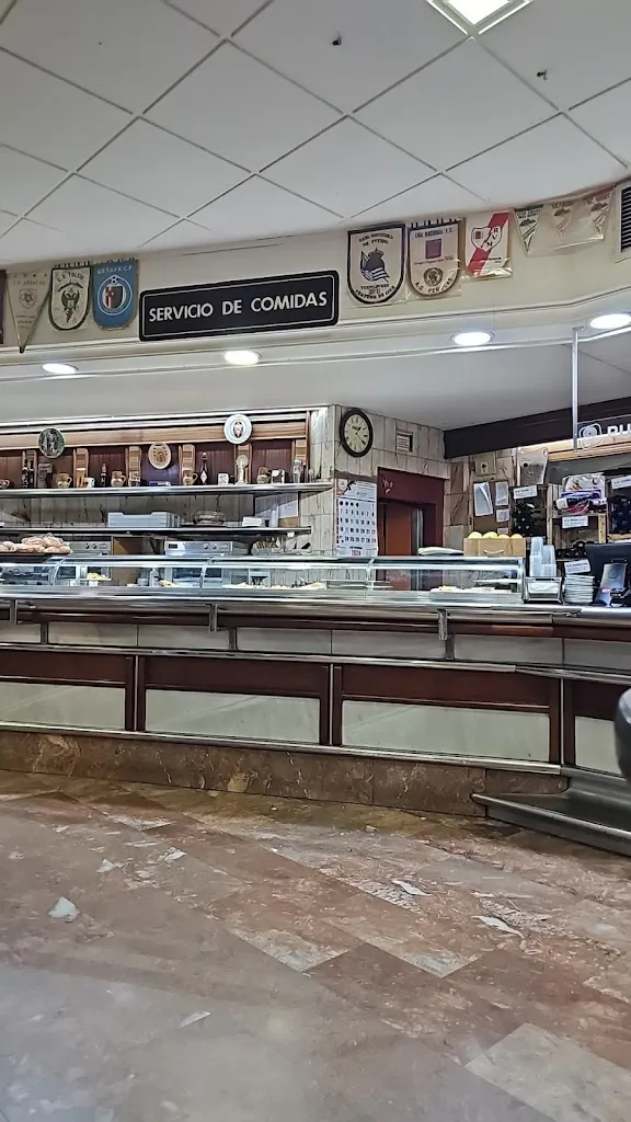 Estación de servicio Área 117 Alfajarin_Alfajarín_slider_image_3