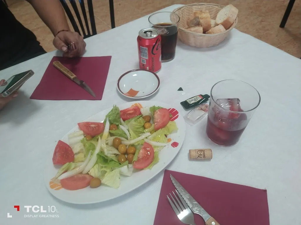 Reinaldo Mago_Bar restaurante Natursur_Viator_review