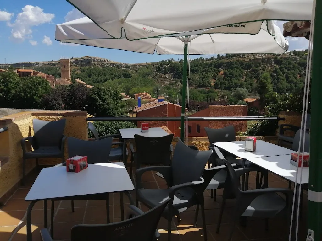 Restaurante Los Esquiladores restaurant in Anento