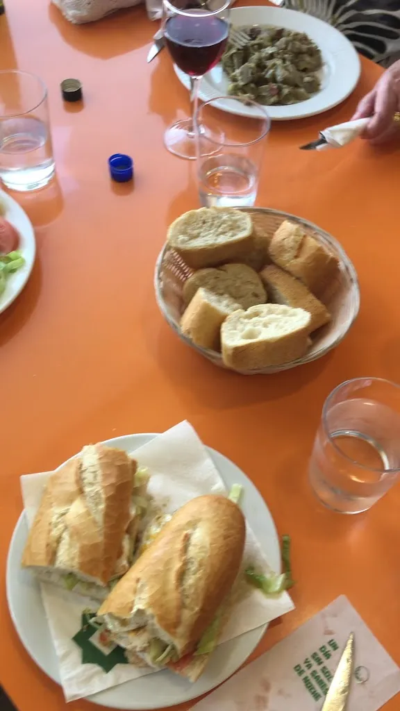 Restaurante Plaza Mudejar. Gasolinera_Badules_slider_image_2