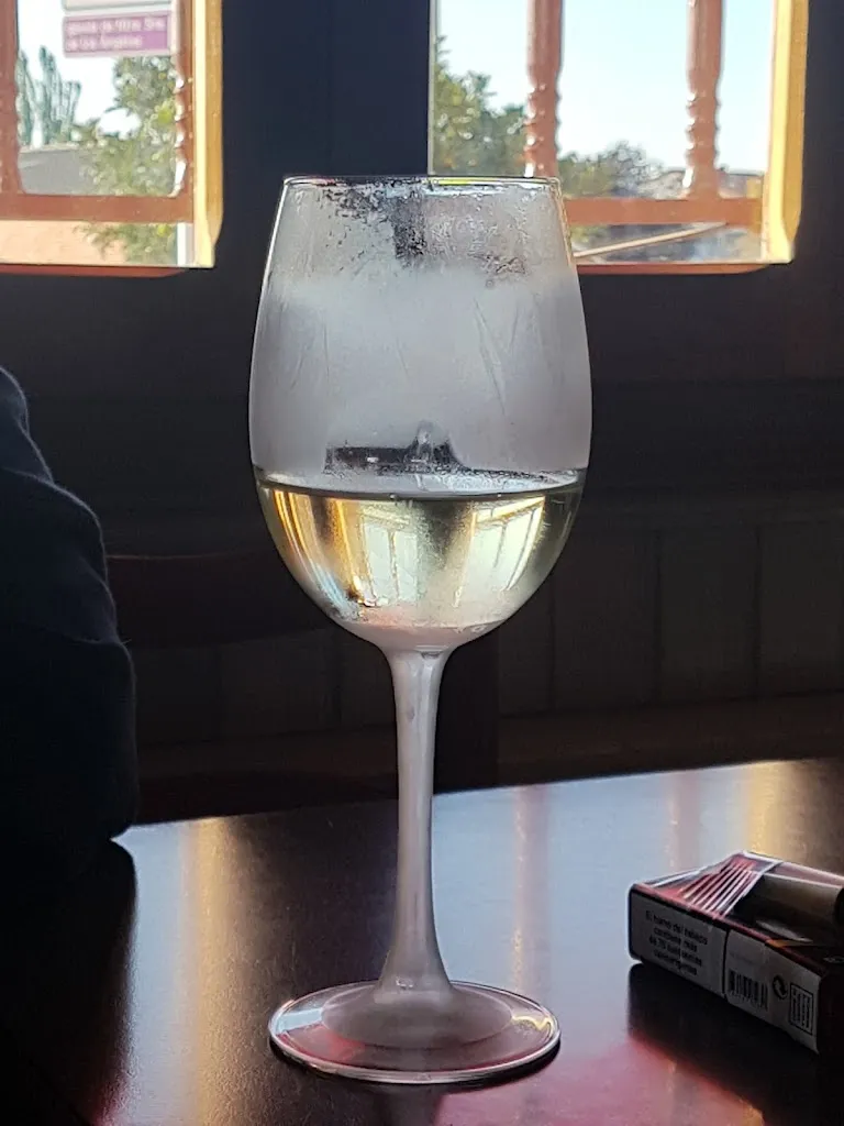 Menu_Bar Laura_Bardallur_image_3