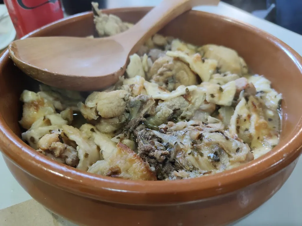 Menu_Bar La Antigua Escuela_Bijuesca_immagine_6