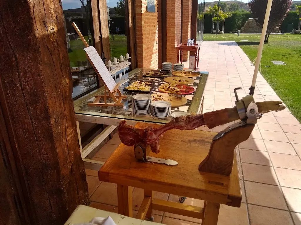 Factoría Resort_Bijuesca_slider_image_1