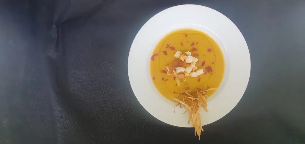 Restaurant Gambito Golf Club Calatayud by Mesón de la Dolores restaurant in Bijuesca