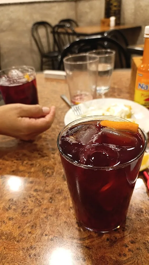 Jakelyne Valladares Arribasplata_Bar Casa Borja_Borja_recensione